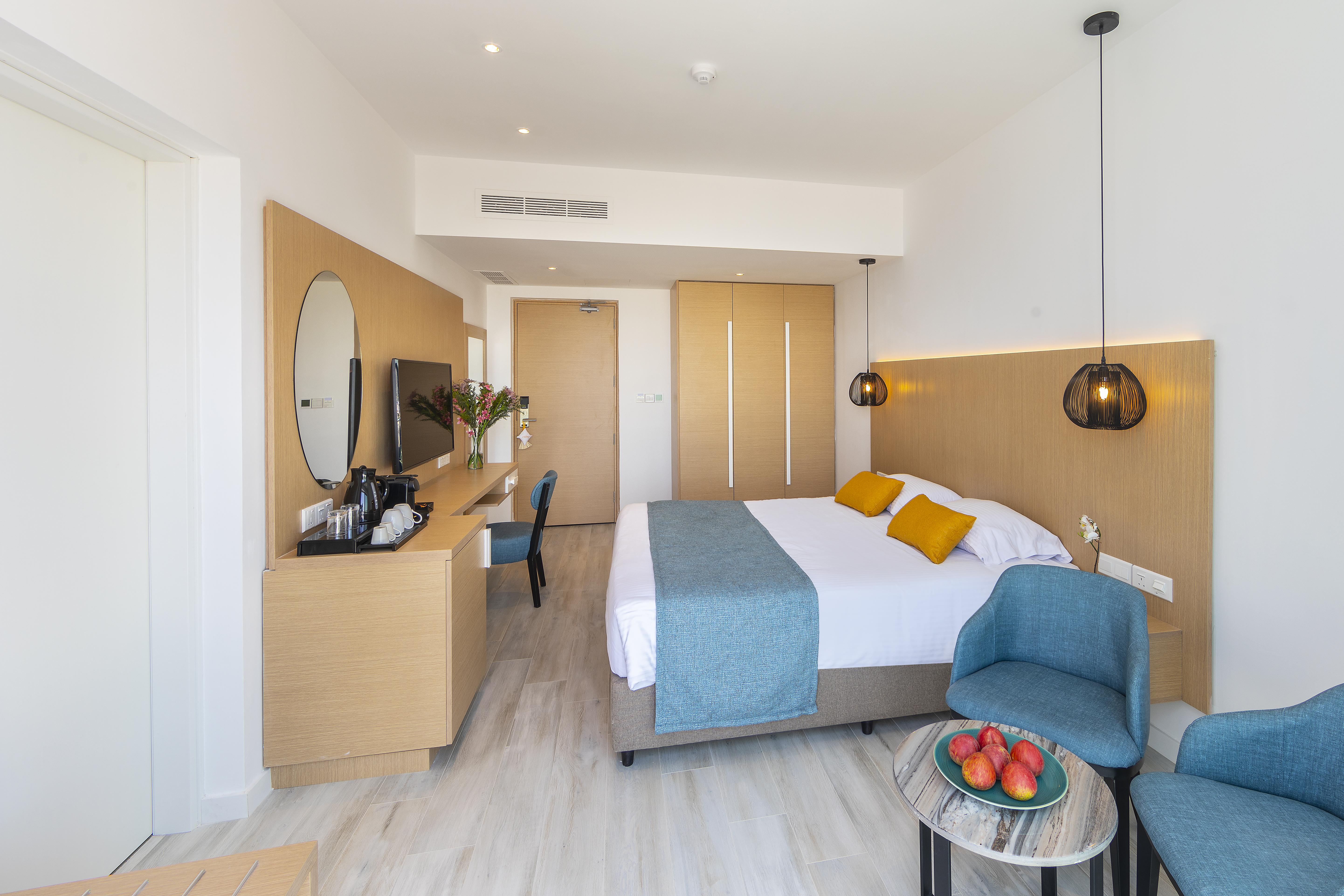 Leonardo Crystal Cove Hotel & Spa - Adults Only Protaras Exterior foto