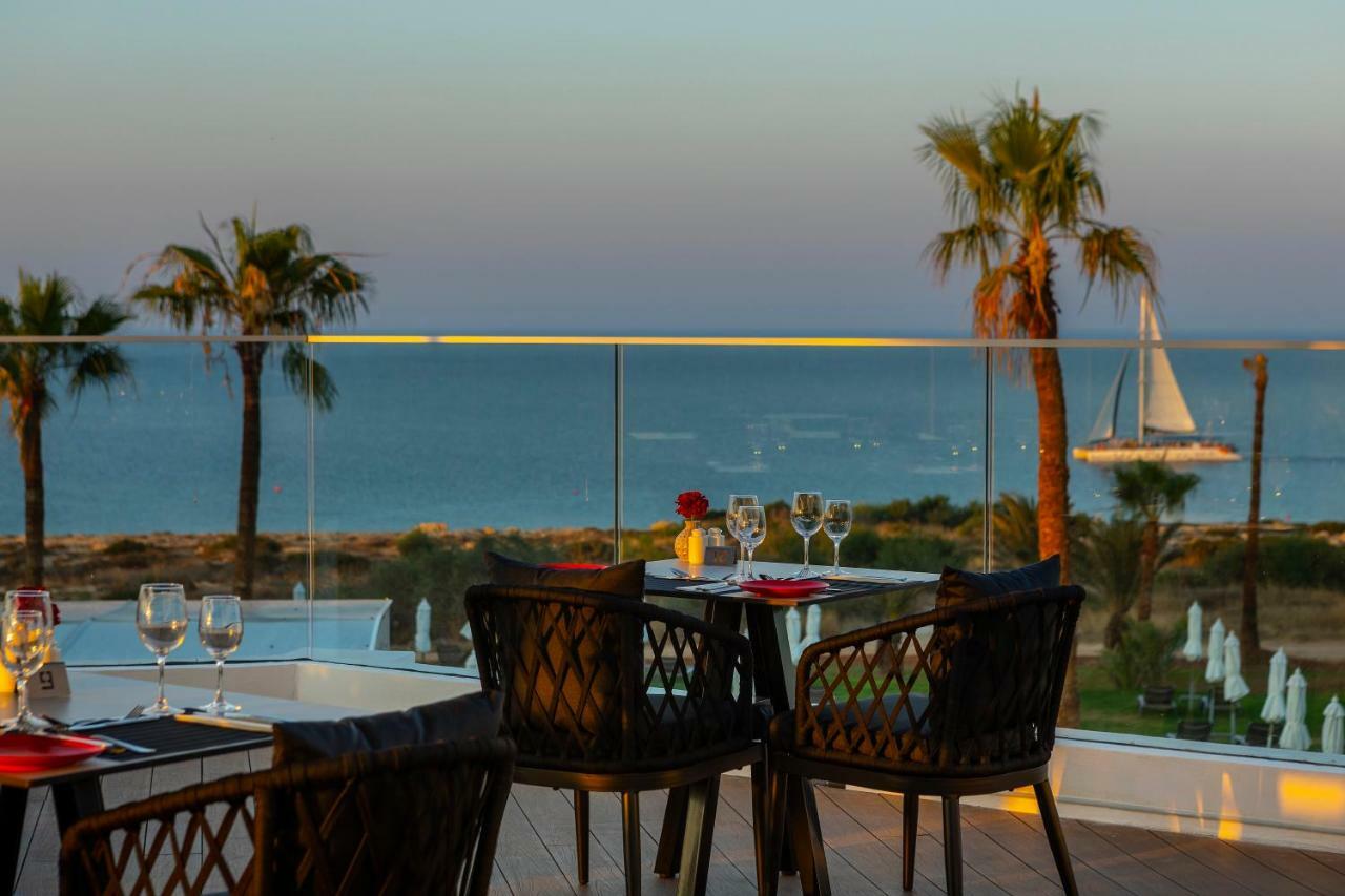 Leonardo Crystal Cove Hotel & Spa - Adults Only Protaras Exterior foto
